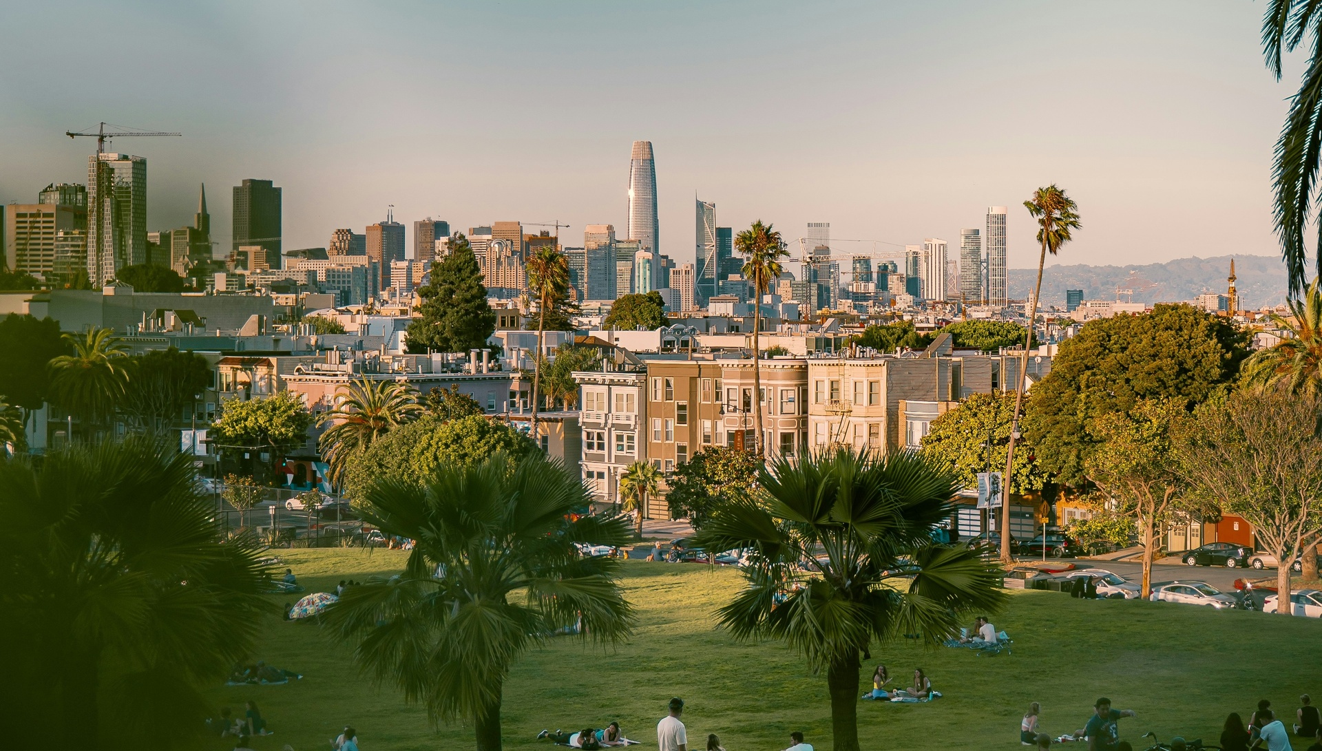 A view of San Francisco from Dolores Park